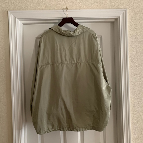 Zara Lightweight Oversized Jacket. - Picture 2 of 7